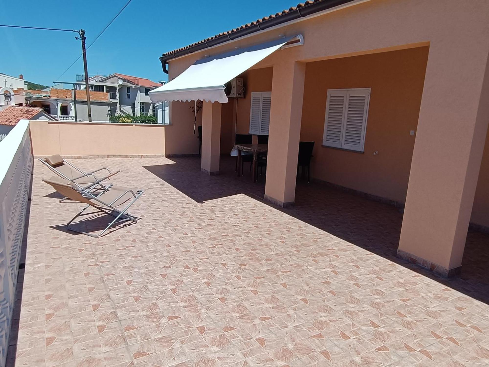 Apartmani Sprljan Vodice Zewnętrze zdjęcie